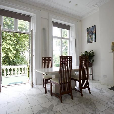 Large 2 Beds Flat Overlooking Clapham Common Park Лондон Экстерьер фото