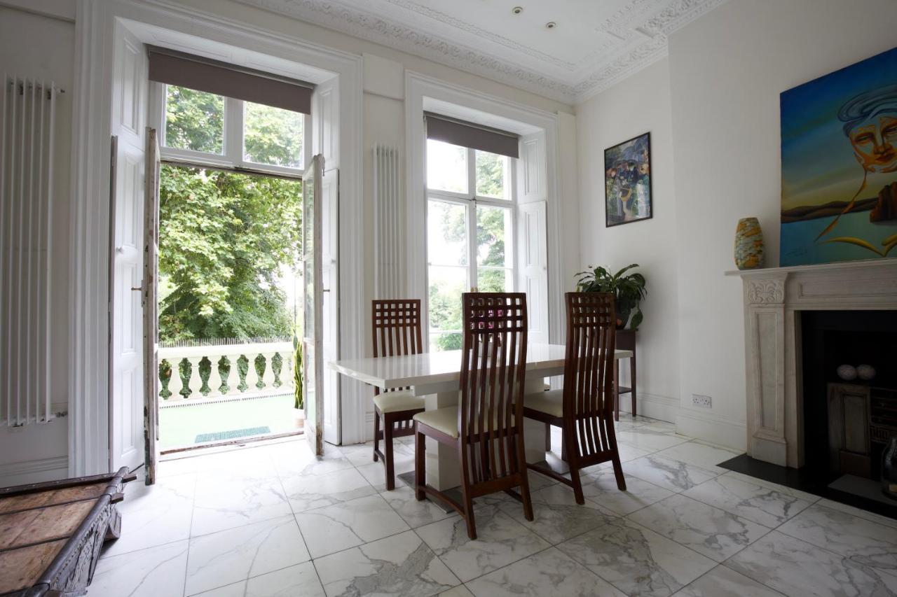Large 2 Beds Flat Overlooking Clapham Common Park Лондон Экстерьер фото